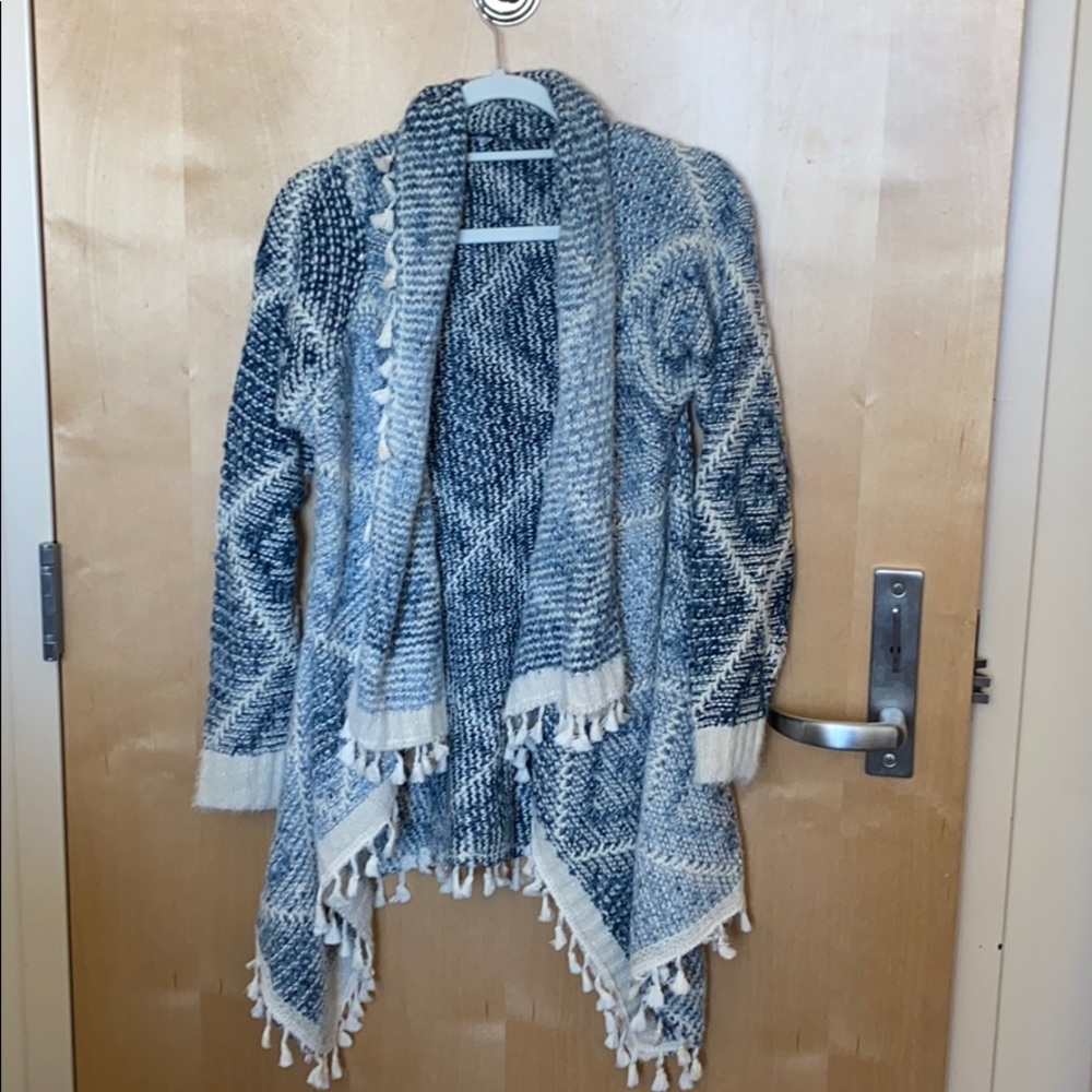 Cardigan/sweater